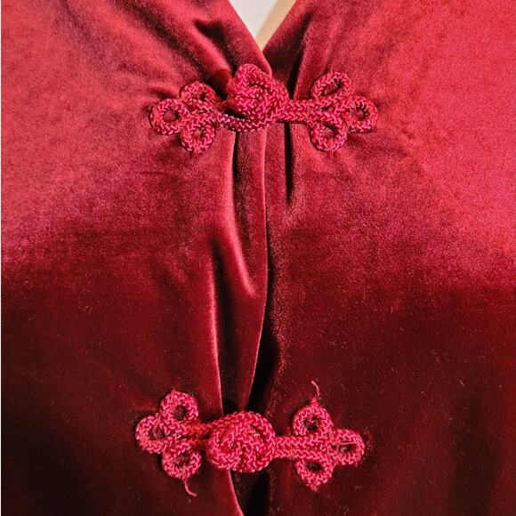 NATORIOUS Red Velvet Jacket Frog & Loop Sz Small  Kitschy Romantic Dopamine - Picture 10 of 10